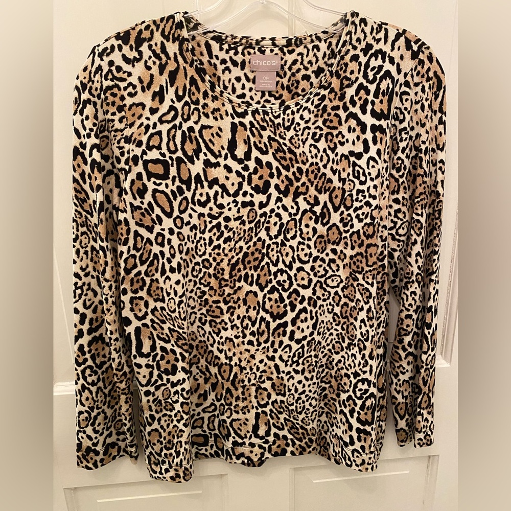 NWOT Chico’s Animal Print Tee
